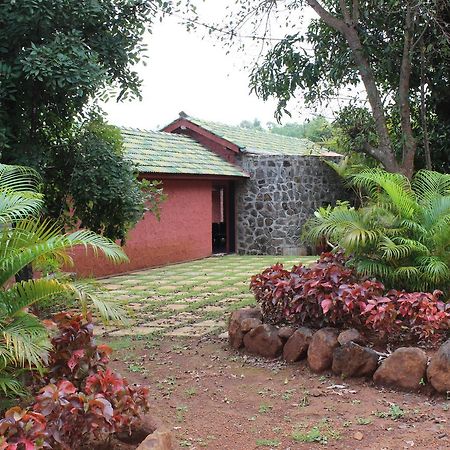 Vatul Cherilyn Monta Resort - Ratnagiri מראה חיצוני תמונה