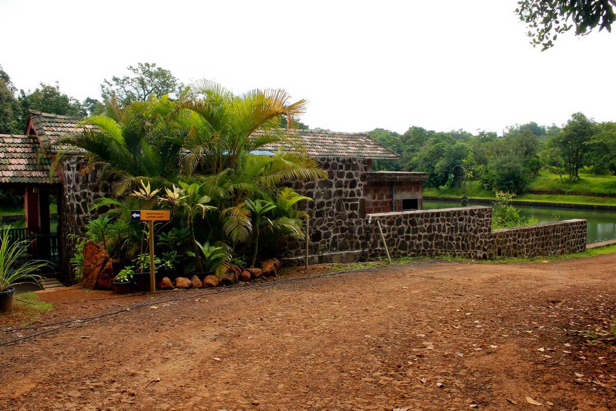 Vatul Cherilyn Monta Resort - Ratnagiri מראה חיצוני תמונה