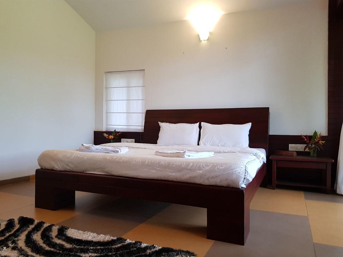 Vatul Cherilyn Monta Resort - Ratnagiri מראה חיצוני תמונה