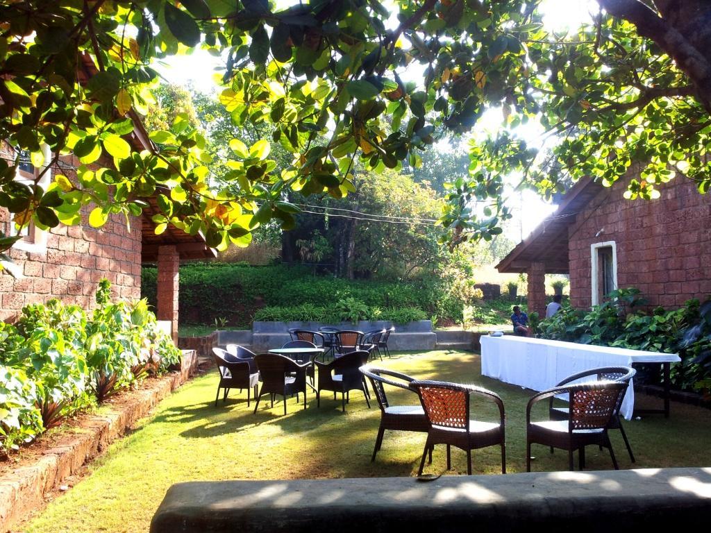 Vatul Cherilyn Monta Resort - Ratnagiri מראה חיצוני תמונה